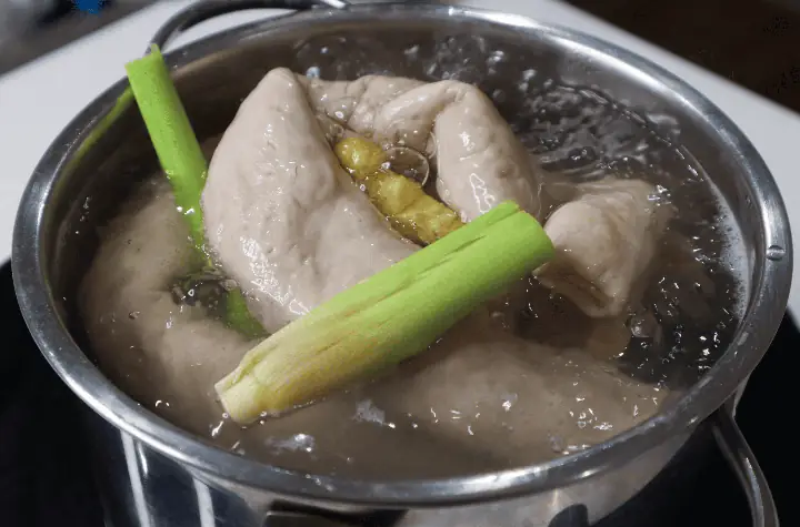 Bước 1: Sơ Chế Lòng