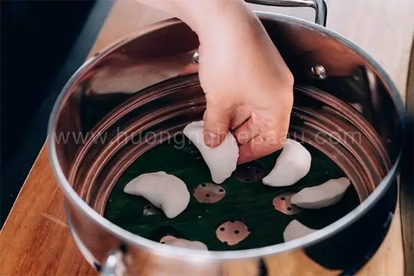 Bước 5: Hấp Bánh Bước 5: Hấp Bánh