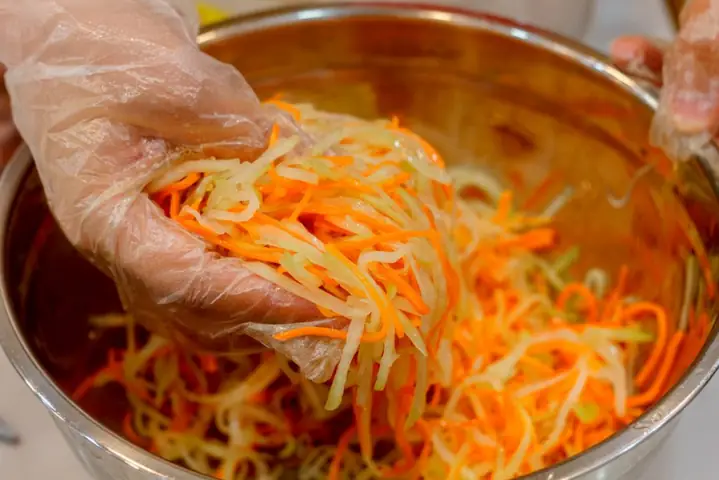 Cách Làm Nộm Đu Đủ Bò Khô