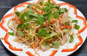 Bí Quyết Để Có Món Nộm Gà Xoài Xanh Thơm Ngon Dễ Ăn
