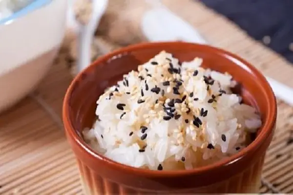 Hướng Dẫn Chi Tiết Cách Nấu Xôi Trắng Nước Cốt Dừa Béo Ngậy Và Thơm Nức Hướng Dẫn Chi Tiết Cách Nấu Xôi Trắng Nước Cốt Dừa Béo Ngậy Và Thơm Nức