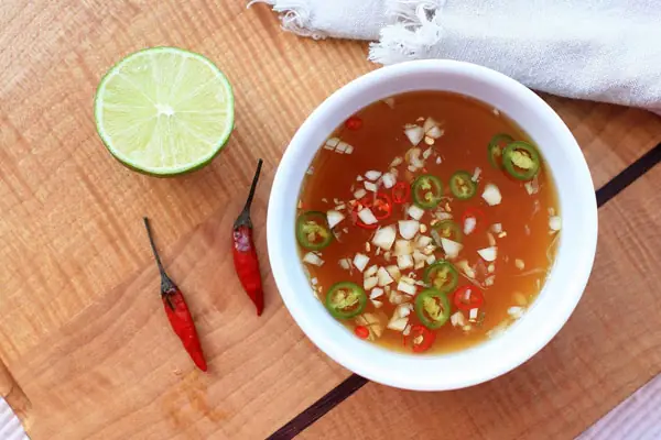 Học Cách Pha Nước Chấm Nem Tai Lợn
