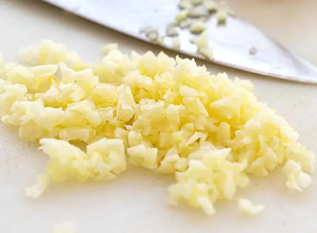 Học Cách Pha Nước Chấm Nem Tai Lợn