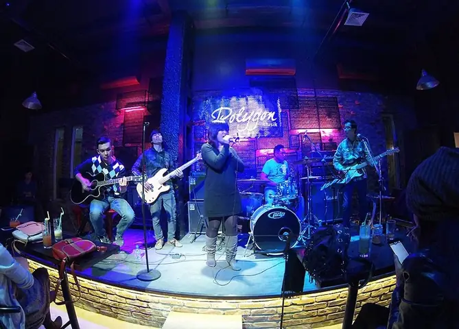 Quán Cafe Nhạc Sống Ở Hà Nội Độc Đáo – Polygon Musik