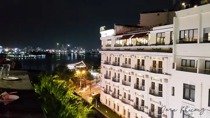 Cafe Cô Ba Sài Gòn Rooftop Cafe Cô Ba Sài Gòn Rooftop
