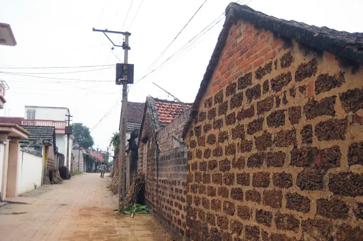 Về Làng Cổ Đường Lâm Để Cảm Nhận Nét Đẹp Thôn Quê Quyến Rũ