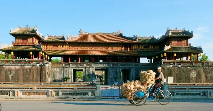 Cảnh Ở Huế