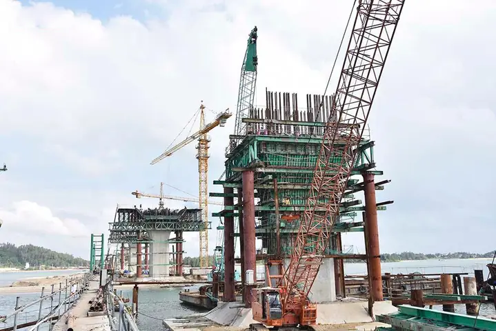 Lịch Sử Xây Dựng Cầu Cửa Đại