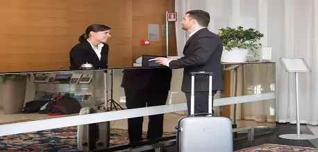 Check In Là Gì? Thủ Tục & Những Lưu Ý Quan Trọng Cần Biết