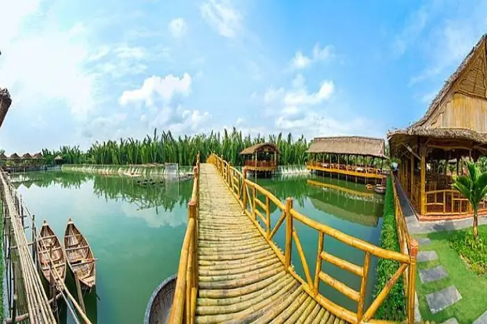 – Check In Với Cây Cầu Tre Và Rừng Dừa