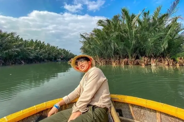 + Gợi Ý Trang Phục Check In Rừng Dừa Cho Nam Và Nữ