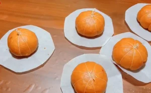 Các Bước Làm Bánh Bao Gấc Chay