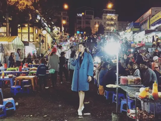 Lịch Trình Ngày 1: