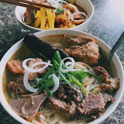 Lịch Trình Ngày 1: