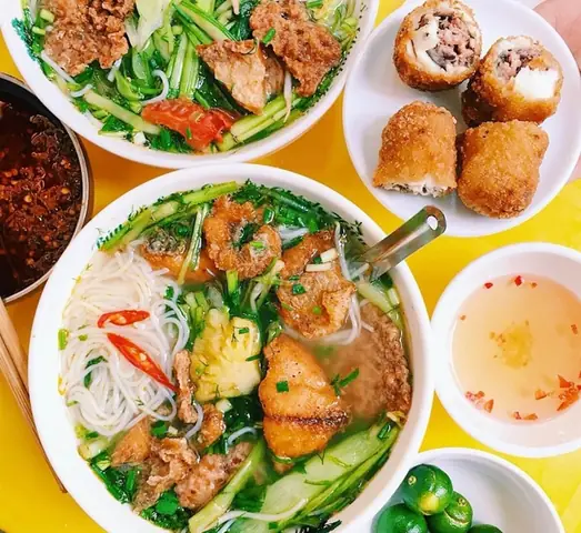 Ăn Gì Khi Đến Hải Phòng?