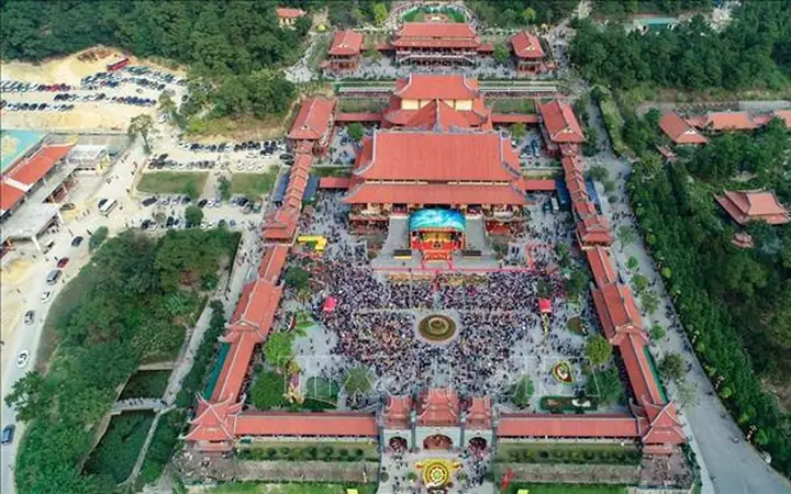 Uông Bí Đề Nghị Chùa Ba Vàng Báo Cáo Bổ Sung Về Tiền Công Đức