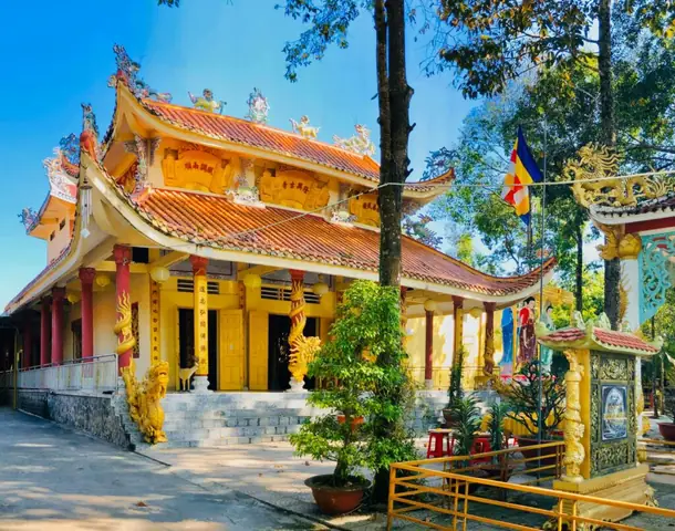 Chùa Hưng Long