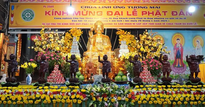 Chùa Linh Ứng Tượng Mai Hà Nội nét đẹp văn hóa Phật giáo