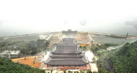 Tam Chúc - Ngôi Chùa Lớn Nhất Thế Giới Đang Thành Hình