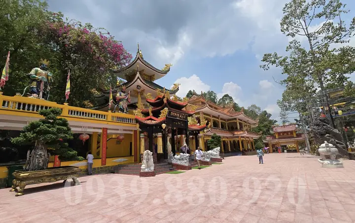 Quá Trình Phát Triển