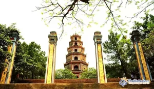 Tháp Phước Duyên
