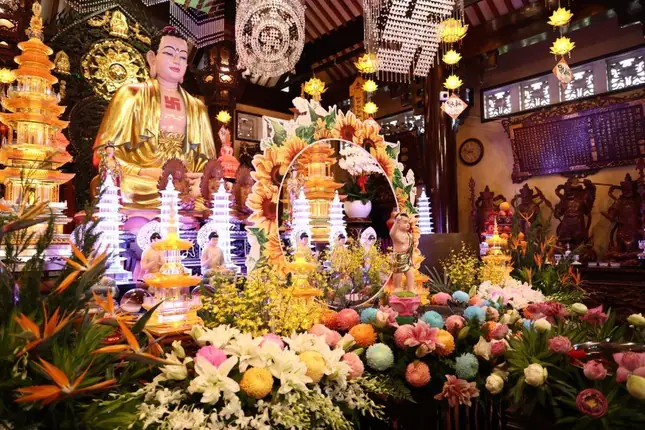Chùa Trên Đường Nguyễn Văn Trỗi Chùa Trên Đường Nguyễn Văn Trỗi