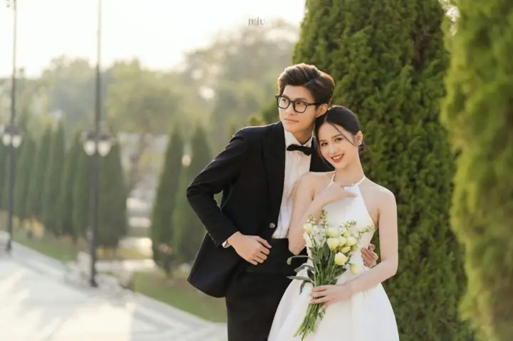 Không Gian Tự Nhiên Và Chân Thật