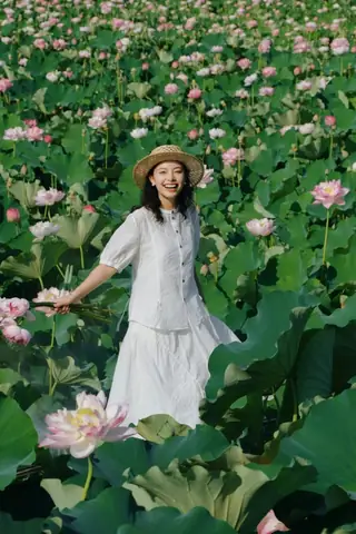 Áo Cổ Tàu + Chân Váy Dài