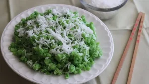 Ăn Vặt Healthy Với Cốm Dẹp Trộn Dừa
