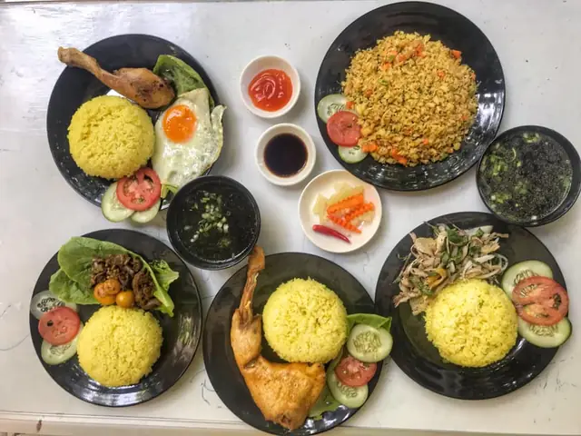 #18. Quán Cơm Gà Bé Đen #18. Quán Cơm Gà Bé Đen