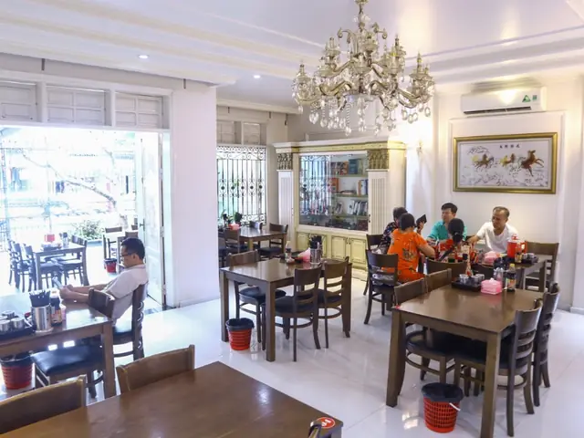 Bật Mí Địa Chỉ Ăn Cơm Gà Ngon Quảng Ngãi Chuẩn Vị Truyền Thống