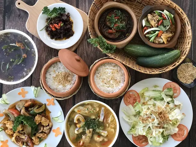 Cơm Niêu Nha Trang Cơm Niêu Nha Trang