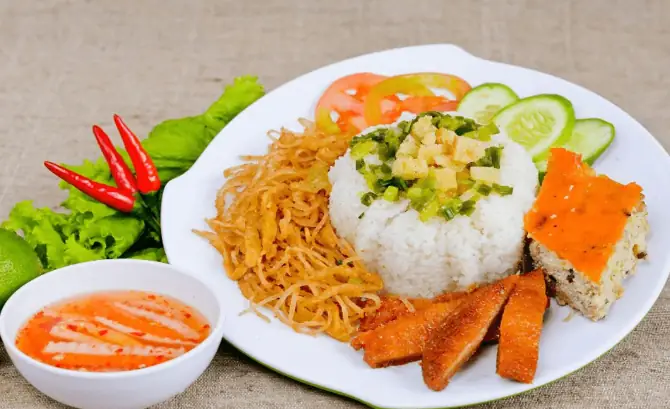 Cơm Tấm Chả