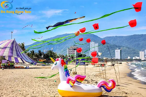 Giá Vé Vào Cửa Khu Vui Chơi Công Viên Phao Nổi Cá Voi Đà Nẵng