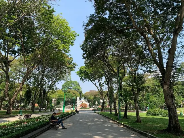Một Số Điểm Gửi Xe Gần Công Viên Lê Văn Tám