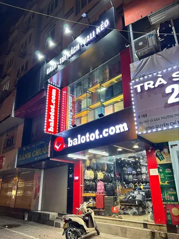 Cửa Hàng Kẹo Ở Hà Nội