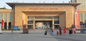 Đôi Nét Về Cửa Khẩu Móng Cái