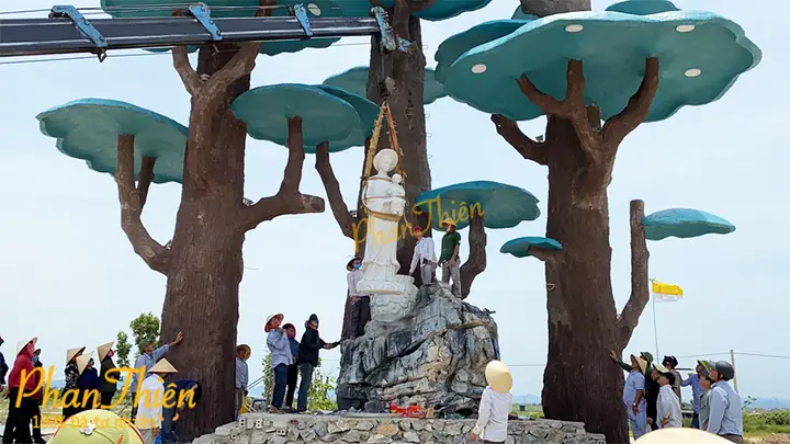 >> Tham Quan Làng Đá Mỹ Nghệ Non Nước Đà Nẵng Dưới Chân Núi Ngũ Hành Sơn