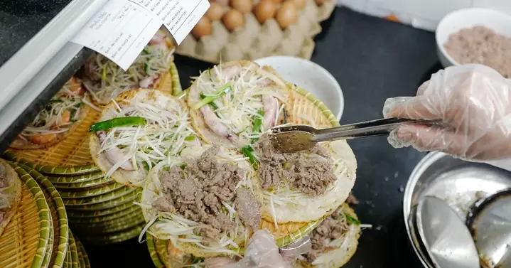 Món Nổi Tiếng Bình Định Ra Hà Nội, Ngày Bán Nghìn Chiếc, Khách ...