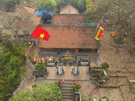 Đền Độc Cước - Ngôi Đền Thiêng Của Vùng Biển Xứ Thanh Đền Độc Cước - Ngôi Đền Thiêng Của Vùng Biển Xứ Thanh