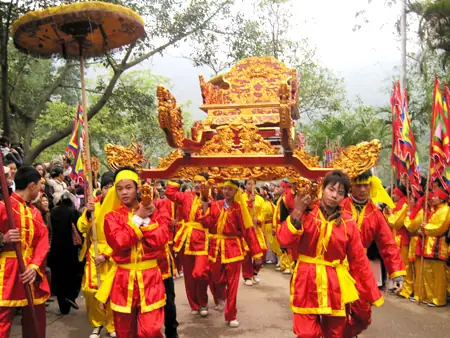 Truyền Thuyết Về Thánh Gióng – Phù Đổng Thiên Vương Truyền Thuyết Về Thánh Gióng – Phù Đổng Thiên Vương