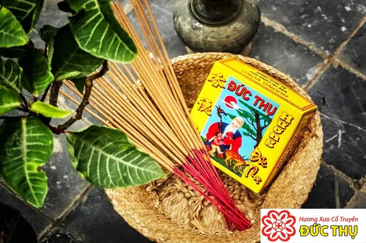 Đền Quan Đệ Tam Hưng Yên