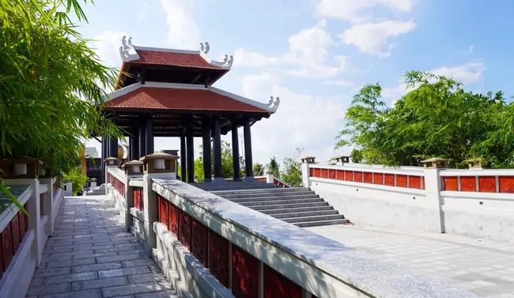 Kiến Trúc Bên Ngoài Mang Đậm Bản Sắc Dân Tộc