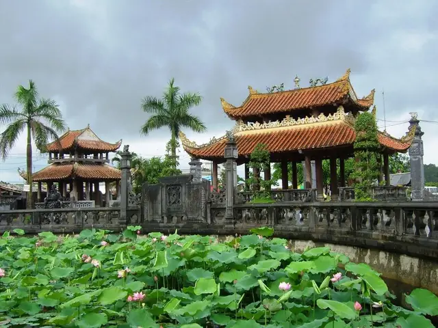 What Is The Significance Of The Mẫu Liễu Hạnh Temple In Nam Định? What Is The Significance Of The Mẫu Liễu Hạnh Temple In Nam Định?