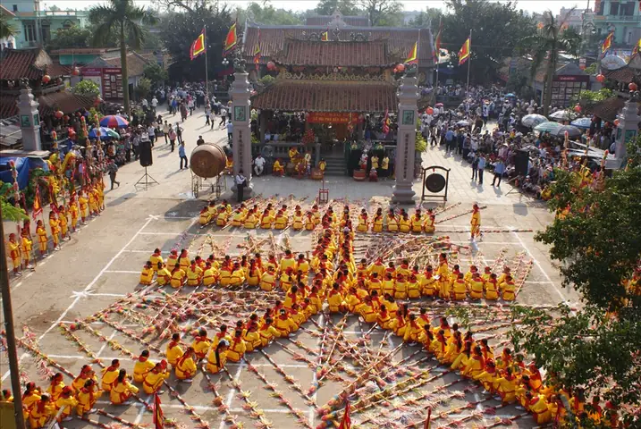 What Is The Significance Of The Mẫu Liễu Hạnh Temple In Nam Định? What Is The Significance Of The Mẫu Liễu Hạnh Temple In Nam Định?