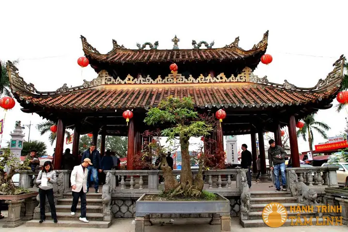 What Is The Significance Of The Mẫu Liễu Hạnh Temple In Nam Định? What Is The Significance Of The Mẫu Liễu Hạnh Temple In Nam Định?