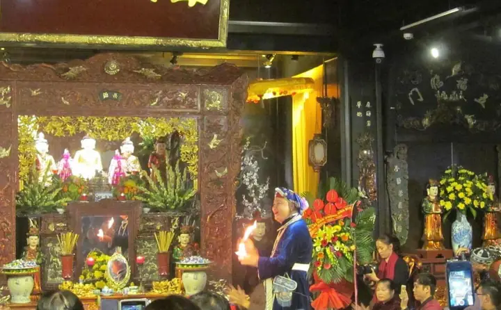 What Is The Significance Of The Mẫu Liễu Hạnh Temple In Nam Định?