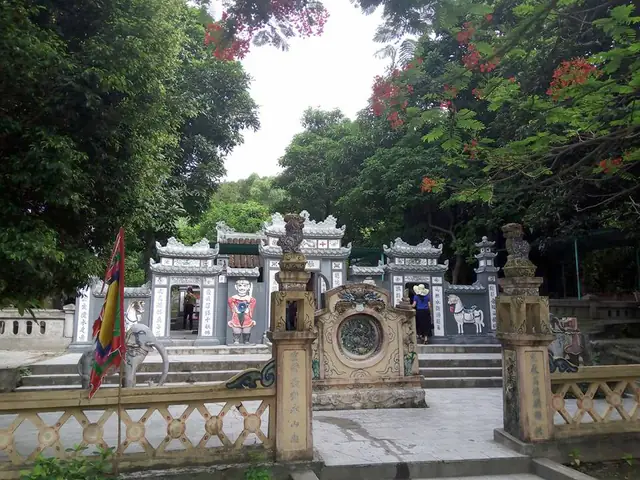 Đền Thờ Mẫu Liễu Hạnh Ở Hà Nội Có Quan Trọng Như Thế Nào?