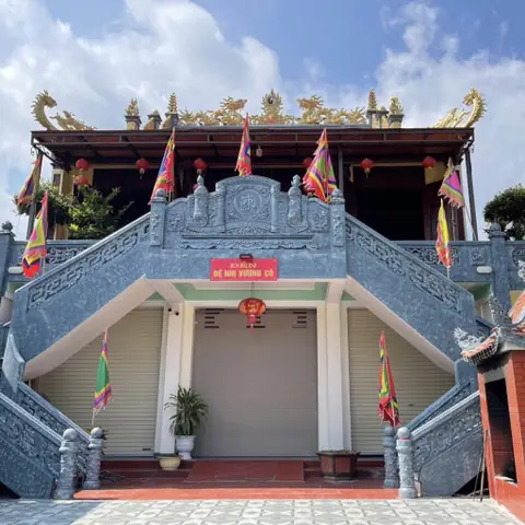 Đền Đệ Nhị Vương Cô - Không Gian Văn Hóa Tâm Linh Việt ...