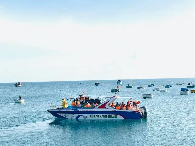 Thuê Cano Đi Cù Lao Xanh Bằng Tàu Cao Tốc Thuê Cano Đi Cù Lao Xanh Bằng Tàu Cao Tốc